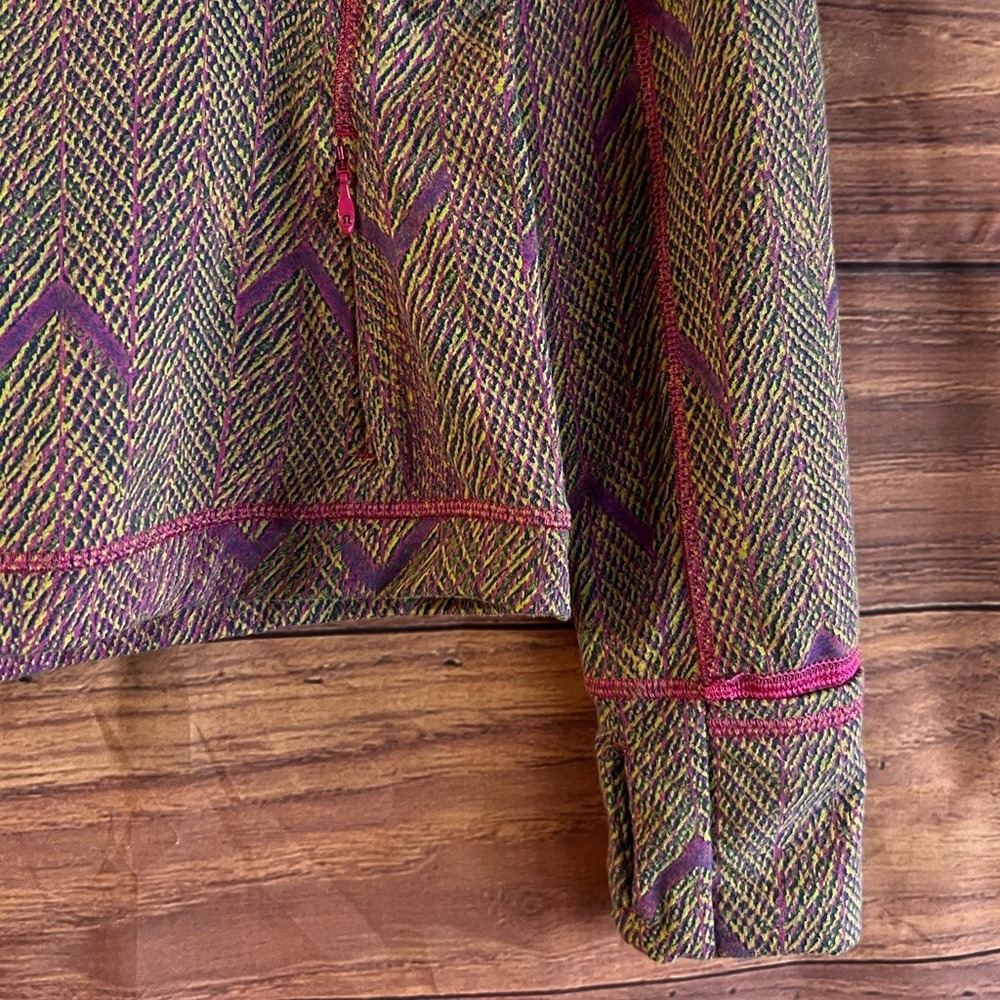 Lululemon Swiftly Tech Long Sleeve 2.0 Chevron Herringbone Magenta Purple Size 2 - Picture 4 of 13